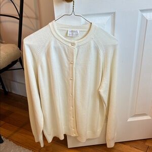 Vintage Designers Originals Soft Cream Colored Button-Up Crewneck Cardigan